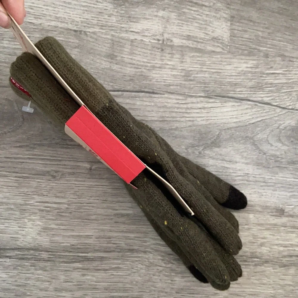 Levi's mens glove winter wear snow Donegal Glove With Leather Patch Olive green - Picture 14 of 14